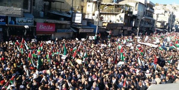صدها اردنی در اعتراض به گرانی ها به خیابان ها آمدند