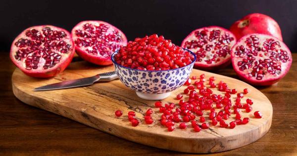 مصرف کدام میوه ها در پیشگیری از آلزایمر مؤثر است؟