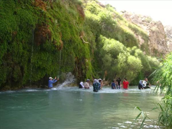 منطقه ها دیدنی چهارمحال و بختیاری در تابستان